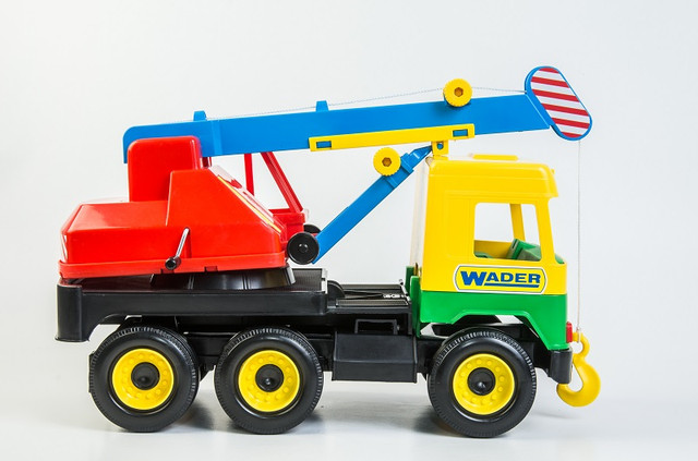 игрушечная машина крупногабаритная Вадер для детей от 3- лет